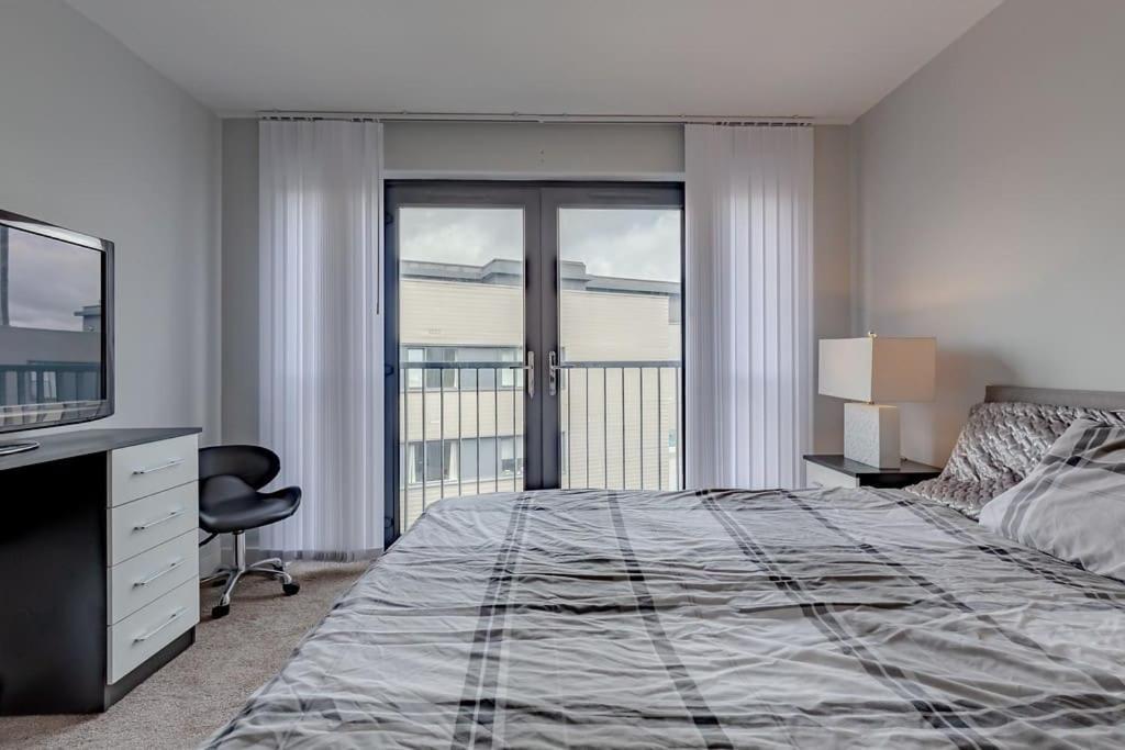 Casa Pearl Ii Comfy Ii Quiet Ii Away From